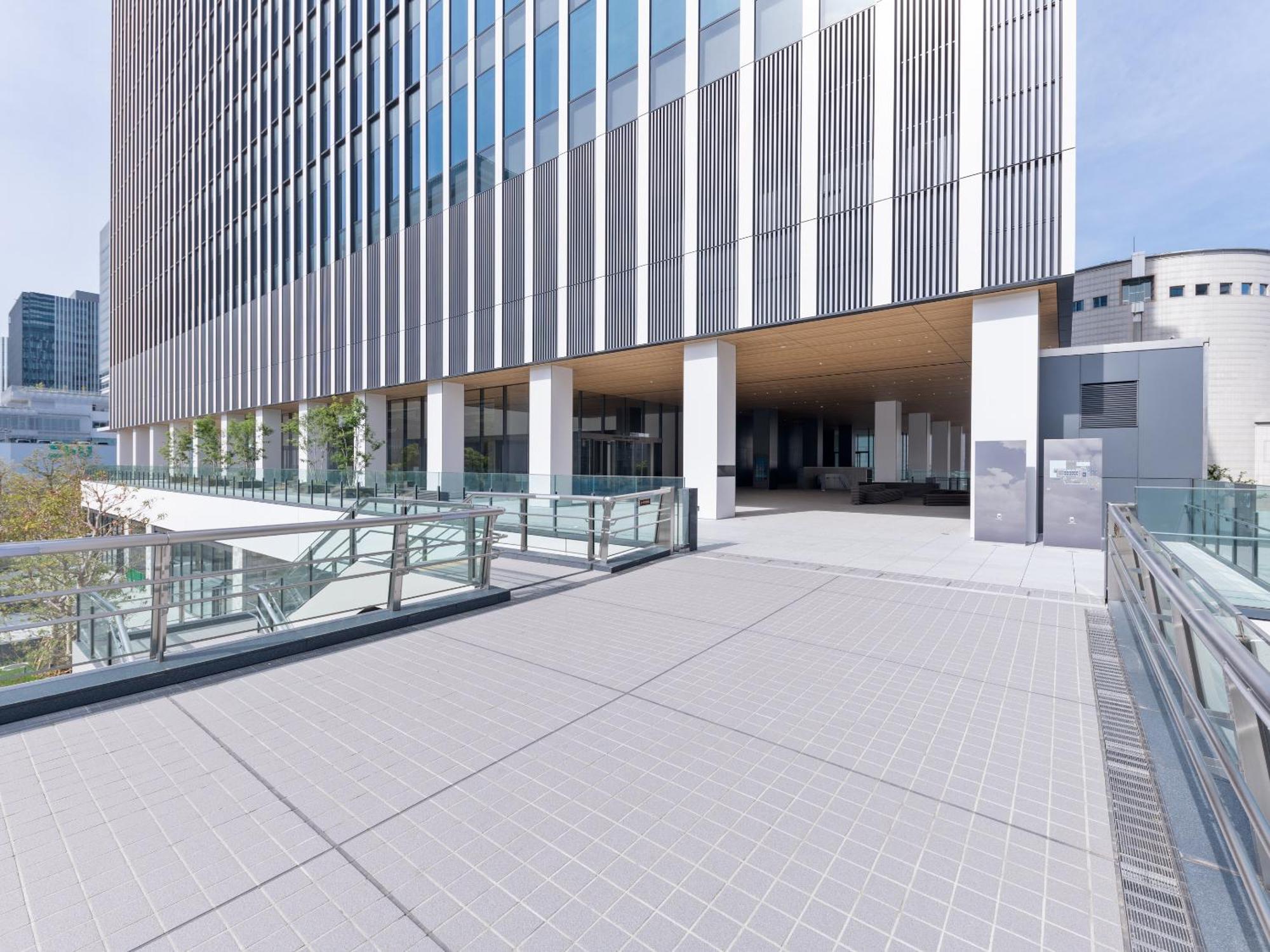 Mitsui Garden Hotel Yokohama Minatomirai Premier Εξωτερικό φωτογραφία The rooftop observation deck